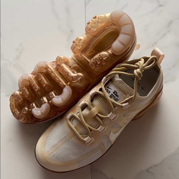 NWT Nike Air Vapormax - Picture 9 of 9